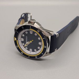 Breed Colton Watch